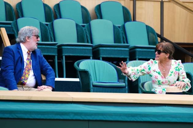 Mandatory Credit: Photo by Javier Garcia Shutterstock (14003753e) Stephen Fry and Darcey Bussell in the Royal Box on Centre Court Wimbledon Tennis Championships, Day 9, The All England Lawn Tennis and Croquet Club, London, UK - 11 Jul 2023 Wimbledon Tennis Championships, Day 9, The All England Lawn Tennis and Croquet Club, London, UK - 11 Jul 2023  Copyright: xJavierxGarcia Shutterstockx 14003753e