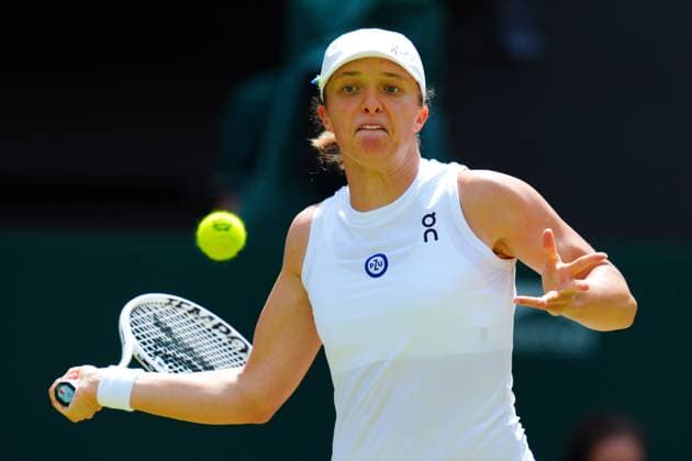 Mandatory Credit: Photo by Javier Garcia Shutterstock (14003753p) Iga Swiatek during her quarter final match Wimbledon Tennis Championships, Day 9, The All England Lawn Tennis and Croquet Club, London, UK - 11 Jul 2023 Wimbledon Tennis Championships, Day 9, The All England Lawn Tennis and Croquet Club, London, UK - 11 Jul 2023  Copyright: xJavierxGarcia Shutterstockx 14003753p
