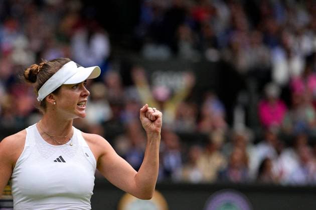 Mandatory Credit: Photo by Dave Shopland Shutterstock (14003757ao) Elina Svitolina celebrates winning the first set during her quarter final match Wimbledon Tennis Championships, Day 9, The All England Lawn Tennis and Croquet Club, London, UK - 11 Jul 2023 Wimbledon Tennis Championships, Day 9, The All England Lawn Tennis and Croquet Club, London, UK - 11 Jul 2023  Copyright: xDavexShopland Shutterstockx 14003757ao