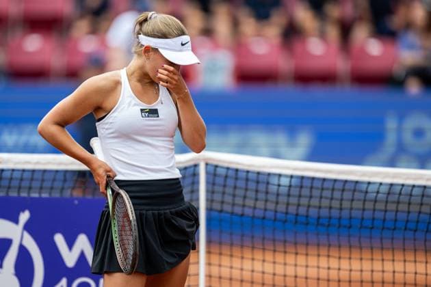 230711 Nellie Taraba Wallberg, Sweden, falls during day 2 of the WTA Nordea Open on July 11, 2023 in Bastad, Sweden.  Copyright: MATHILDAxAHLBERG BB230711MA112