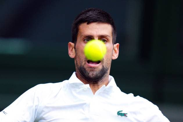 Sport Bilder des Tages Mandatory Credit: Photo by Javier Garcia Shutterstock (14003753ld) Novak Djokovic during his quarter final match Wimbledon Tennis Championships, Day 9, The All England Lawn Tennis and Croquet Club, London, UK - 11 Jul 2023 Wimbledon Tennis Championships, Day 9, The All England Lawn Tennis and Croquet Club, London, UK - 11 Jul 2023  Copyright: xJavierxGarcia Shutterstockx 14003753ld