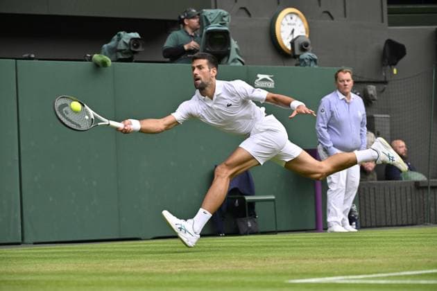 Tennis : Wimbledon 2023 - Angleterre - Novak Djokovic - Serbie Tennis : Wimbledon 2023 - Angleterre- 11 07 23 ChrysleneCaillaud Panoramic  