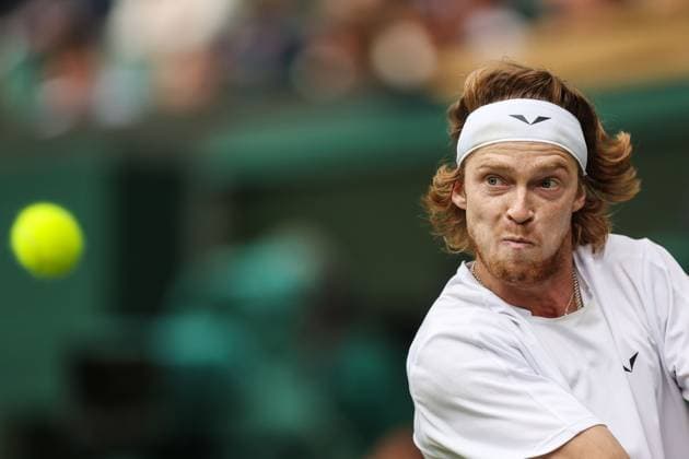 Wimbledon Tag Neun 11. Juli 2023, Wimbledon Wimbledon Tennis Championships Tag Neun Andrey Rublev Foto Charlotte Wilson Abseits Wimbledon UK  Copyright: xCharlottexWilsonx xOffsidexOffside