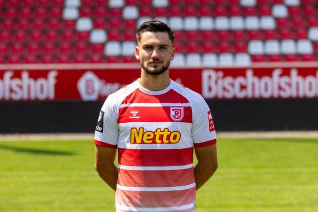 11 07 2023, Football, GER, Season, 3 Liga, Porträttermin 2023 2024, SSV Jahn Regensburg Christian Schmidt SSV Jahn Regensburg 3 Liga, Porträttermin 2023 2024, DFL REGULATES PROHIBIT ANY USE OF PHOTOGRAPHS AS IMAGE SEQUENCES AND OR QUASI VIDEO