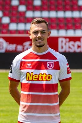 11 07 2023, Football, GER, Season, 3 Liga, Porträttermin 2023 2024, SSV Jahn Regensburg Jannik Graf SSV Jahn Regensburg 3 Liga, Porträttermin 2023 2024, DFL REGULATES PROHIBIT ANY USE OF PHOTOGRAPHS AS IMAGE SEQUENCES AND OR QUASI VIDEO