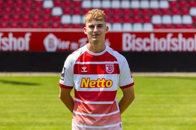 11 07 2023, Football, GER, Season, 3 Liga, Porträttermin 2023 2024, SSV Jahn Regensburg Dominik Kother SSV Jahn Regensburg 3 Liga, Porträttermin 2023 2024, DFL REGULATES PROHIBIT ANY USE OF PHOTOGRAPHS AS IMAGE SEQUENCES AND OR QUASI VIDEO