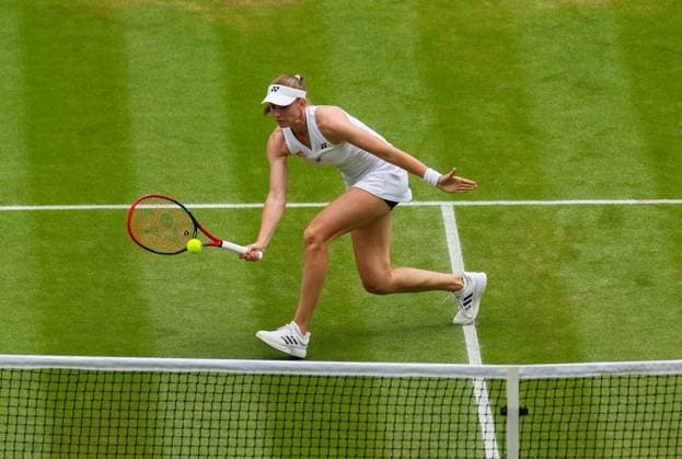 Mandatory Credit: Photo by Ella Ling Shutterstock (14006838e) Elena Rybakina Wimbledon Tennis Championships, Day 10, The All England Lawn Tennis and Croquet Club, London, UK - 12 Jul 2023 Wimbledon Tennis Championships, Day 10, The All England Lawn Tennis and Croquet Club, London, UK - 12 Jul 2023  Copyright: xEllaxLing Shutterstockx 14006838e