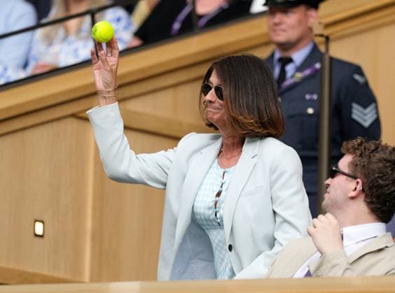 Mandatory Credit: Photo by Dave Shopland Shutterstock (14006841db) A woman in the Royal Box catches the ball Wimbledon Tennis Championships, Day 10, The All England Lawn Tennis and Croquet Club, London, UK - 12 Jul 2023 Wimbledon Tennis Championships, Day 10, The All England Lawn Tennis and Croquet Club, London, UK - 12 Jul 2023  Copyright: xDavexShopland Shutterstockx 14006841db