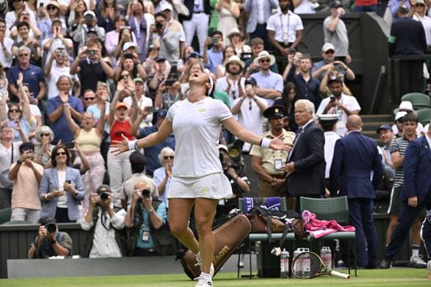 Tennis : Wimbledon 2023 - Angleterre - Ons Jabeur - Tunisie Tennis : Wimbledon 2023 - Angleterre- 12 07 23 ChrysleneCaillaud Panoramic  