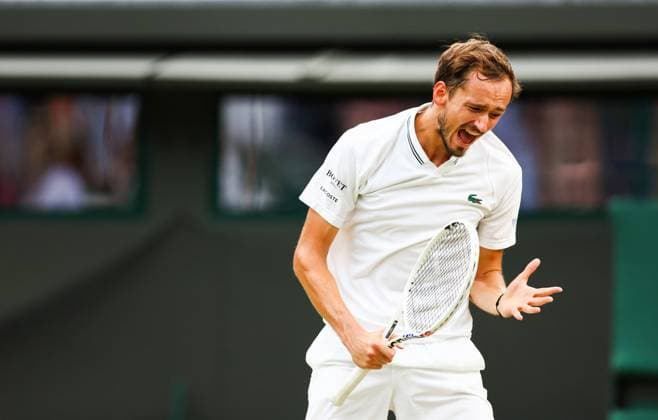 Mandatory Credit: Photo by Simon Dael Shutterstock (14006840dc) Daniil Medvedev celebrates saving a break point Wimbledon Tennis Championships, Day 10, The All England Lawn Tennis and Croquet Club, London, UK - 12 Jul 2023 Wimbledon Tennis Championships, Day 10, The All England Lawn Tennis and Croquet Club, London, UK - 12 Jul 2023  Copyright: xSimonxDael Shutterstockx 14006840dc
