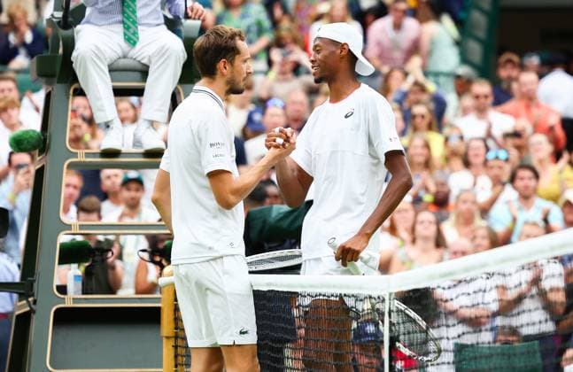 Mandatory Credit: Photo by Simon Dael Shutterstock (14006840dl) Daniil Medvedev and Christopher Eubanks finish their match and shake hands at the net Wimbledon Tennis Championships, Day 10, The All England Lawn Tennis and Croquet Club, London, UK - 12 Jul 2023 Wimbledon Tennis Championships, Day 10, The All England Lawn Tennis and Croquet Club, London, UK - 12 Jul 2023  Copyright: xSimonxDael Shutterstockx 14006840dl