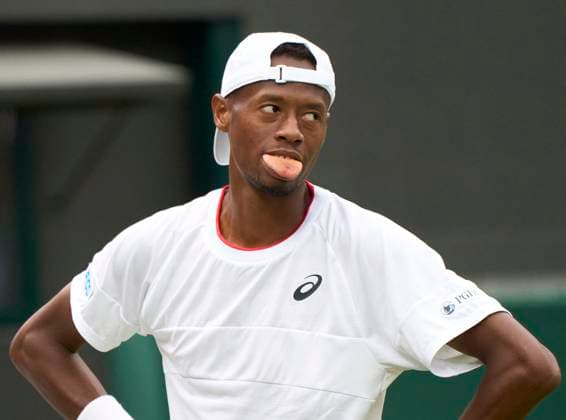 2023 Wimbledon Championships Christopher Eubanks (USA) sticks out his tongue in frustration in his match against Daniil Medvedev (RUS) in the mens quarter finals on Day 10 at the 2023 Wimbledon Championships at the All England Club, London, UK, 12 July 2023, Credit:Peter van den Berg Avalon United Kingdom, England, London, All England Lawn Tennis and Croquet Club  Copyright: xPeterxvanxdenxBergx xAvalonx PCN_TENNIS_CHRIS_EUBANKS_788727365