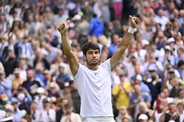 Tennis : Wimbledon 2023 - Angleterre - Carlos Alcaraz - Espagne Tennis : Wimbledon 2023 - Angleterre- 12 07 23 ChrysleneCaillaud Panoramic  