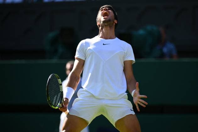 Wimbledon Championships Day 10 Carlos Alcaraz (ESP) during his quarter final round match at the 2023 Wimbledon Championships at the AELTC in London, UK on July 12, 2023. Photo by Corinne Dubreuil ABACAPRESS.COM London United Kingdom  Copyright: xDubreuilxCorinne ABACAx 860497_091 DubreuilxCorinne ABACAx 860497_091