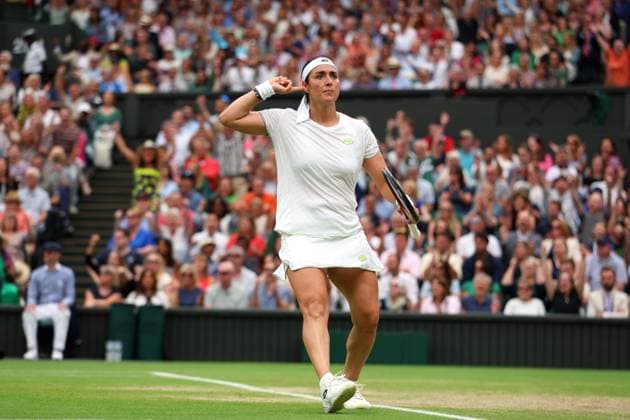Mandatory Credit: Photo by Ella Ling Shutterstock (14006843ch) Ons Jabeur celebrates during her semi final match Wimbledon Tennis Championships, Day 11, The All England Lawn Tennis and Croquet Club, London, UK - 13 Jul 2023 Wimbledon Tennis Championships, Day 11, The All England Lawn Tennis and Croquet Club, London, UK - 13 Jul 2023  Copyright: xEllaxLing Shutterstockx 14006843ch