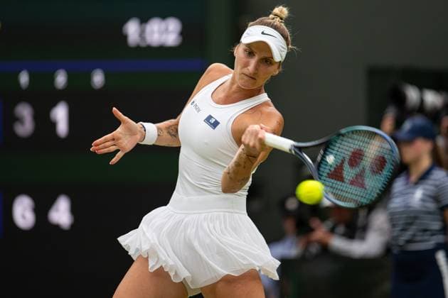 Tennis - Wimbledon Championship 2023 - Day 11 LONDON, ENGLAND - Thursday, July 13, 2023: Marketa Vondrousova (CZE) during the Ladies Singles Semi-Final match on Day Eleven of The Championships Wimbledon 2023 at the All England Lawn Tennis and Croquet Club. LONDON All England Lawn Tennis and Croq GREATER LONDON ENGLAND  Copyright: xKirstenxHolstx P2023-07-13-Wimbledon_Day_11-16