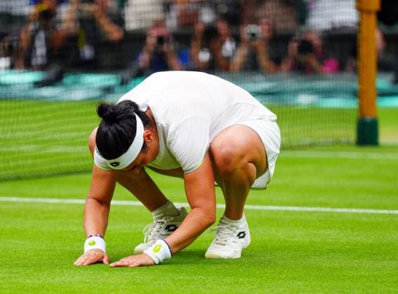 Mandatory Credit: Photo by Javier Garcia Shutterstock (14006845ew) Ons Jabeur celebrates victory in her her semi final match Wimbledon Tennis Championships, Day 11, The All England Lawn Tennis and Croquet Club, London, UK - 13 Jul 2023 Wimbledon Tennis Championships, Day 11, The All England Lawn Tennis and Croquet Club, London, UK - 13 Jul 2023  Copyright: xJavierxGarcia Shutterstockx 14006845ew
