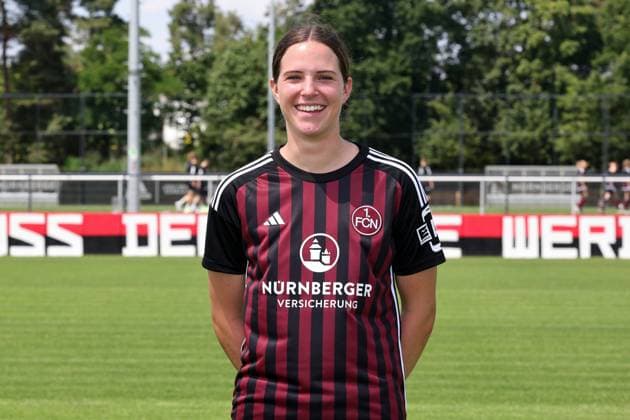 12 07 2023 1 FC Nuremberg FCN club season 2023 2024 photo appointment portrait appointment women single photo portrait portrait headshot sports photo zinc DaMa xdaxmax single photo portrait portrait headshot Lara Schmidt 27, 1 FC Nuremberg FCN