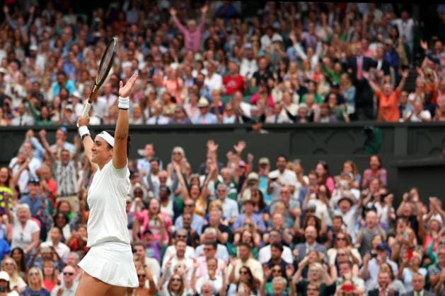 Mandatory Credit: Photo by Ella Ling Shutterstock (14006843df) Ons Jabeur celebrates victory in her her semi final match Wimbledon Tennis Championships, Day 11, The All England Lawn Tennis and Croquet Club, London, UK - 13 Jul 2023 Wimbledon Tennis Championships, Day 11, The All England Lawn Tennis and Croquet Club, London, UK - 13 Jul 2023  Copyright: xEllaxLing Shutterstockx 14006843df