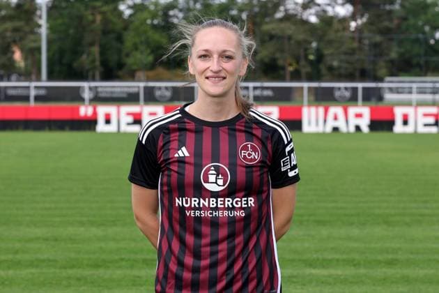 12 07 2023 1 FC Nuremberg FCN club season 2023 2024 photo appointment portrait appointment women single photo portrait portrait headshot sports photo zinc DaMa xdaxmax single photo portrait portrait headshot Alina Mailbeck 5, 1 FC Nuremberg FCN