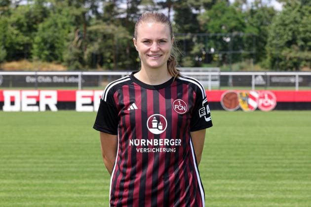 12 07 2023 1 FC Nuremberg FCN club season 2023 2024 photo appointment portrait appointment women single photo portrait portrait headshot sports photo zinc DaMa xdaxmax single photo portrait portrait headshot Amelie Thöle Thoele 12, 1 FC Nuremberg FCN