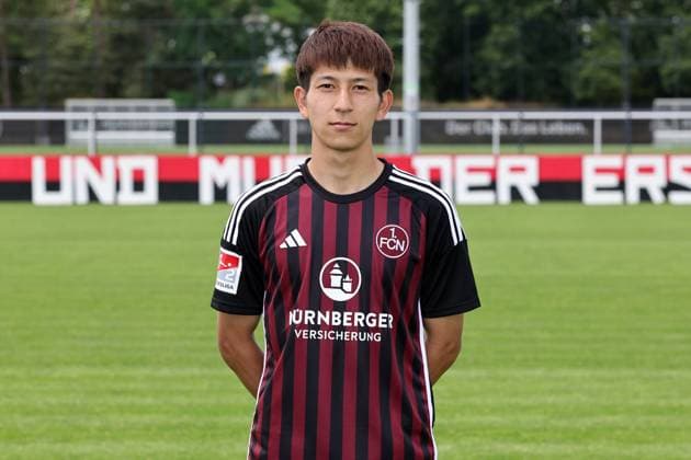 12 07 2023 1 FC Nuremberg FCN club season 2023 2024 photo appointment portrait appointment single photo portrait portrait headshot sports photo zinc DaMa xdaxmax single photo portrait portrait headshot Kanji Okunuki 11, 1 FC Nuremberg FCN