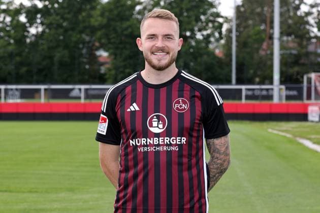 12 07 2023 1 FC Nuremberg FCN Club Season 2023 2024 photo appointment portrait appointment single photo single portrait portrait headshot sports photo zinc DaMa xdaxmax single photo single portrait portrait headshot Jannes Kilian Horn 38, 1 FC Nuremberg FCN