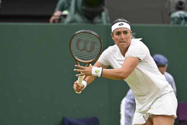 Tennis : Wimbledon 2023 - Angleterre - Ons Jabeur - Tunisie qualifiee pour la finale du simple dames Tennis : Wimbledon 2023 - Angleterre- 13 07 23 ChrysleneCaillaud Panoramic  