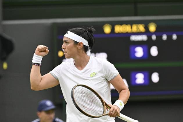 Tennis : Wimbledon 2023 - Angleterre - Ons Jabeur - Tunisie qualifiee pour la finale du simple dames Tennis : Wimbledon 2023 - Angleterre- 13 07 23 ChrysleneCaillaud Panoramic  