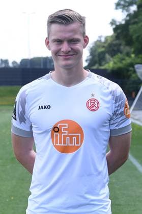 Rot Weiss Essen 3 Liga, port date 2023 2024 Jakob Golz Rot Weiss Essen 3 Liga, port date 2023 2024 xRx