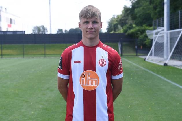 Rot Weiss Essen 3 Liga, port date 2023 2024 Sascha Voelcke Rot Weiss Essen 3 Liga, port date 2023 2024 xRx