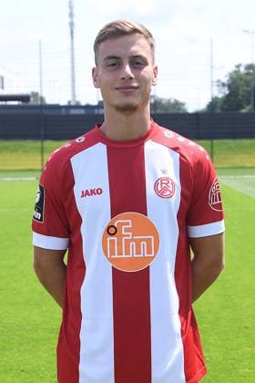 Rot Weiss Essen 3 Liga, port date 2023 2024 Marvin Obuz Rot Weiss Essen 3 Liga, port date 2023 2024 xRx