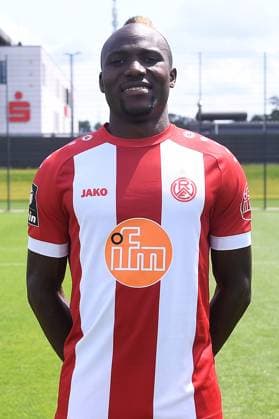 Rot Weiss Essen 3 Liga, Porträttermin 2023 2024 Moussa Doumbouya Rot Weiss Essen 3 Liga, Porträttermin 2023 2024 xRx