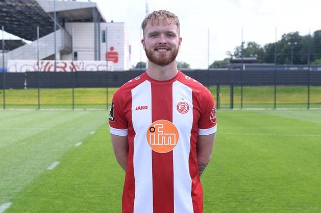 Rot Weiss Essen 3 Liga, port date 2023 2024 Fabian Rüth Rot Weiss Essen 3 Liga, port date 2023 2024 xRx