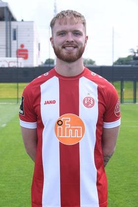 Rot Weiss Essen 3 Liga, port date 2023 2024 Fabian Rüth Rot Weiss Essen 3 Liga, port date 2023 2024 xRx