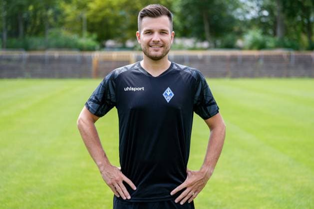Yannick Heck Team manager SV Waldhof Mannheim 3 Liga, portrait date 2023 2024 xozx