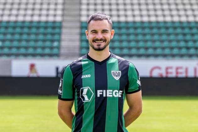 Sebastian Mrowca SC Preußen Münster 06 3 league, portrait date 2023 2024, Copyright: xDavidxInderliedx