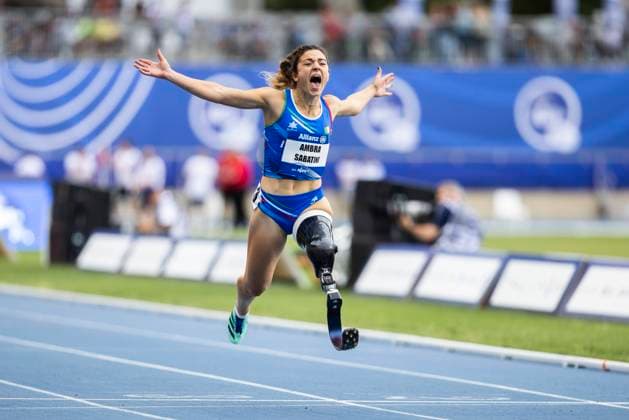 Bilder des Jahres 2023, Sport 07 Juli Sport Themen der Woche KW28 Paris, Stade Charlety, 13.07.23: Ambra Sabatini of italy with a new world record 13.98 sec over 100m run during the para athletic world championships 2023. *** Paris, Stade Charlety, 13 07 23 Ambra Sabatini of italy with a new world record 13 98 sec over 100m run during the para athletic world championships 2023