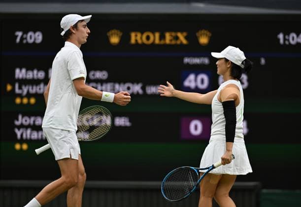 2023 Wimbledon Mixed Final Runnerup Joran Vliegen BEL Xu Yifan CHN