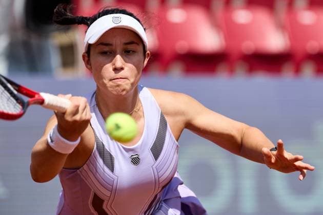 Louisa Chirico, USA, in the semifinal tennismatch during Bastad Nordea Open in Bastad, Sweden on Friday, July14, 2023 BASTAD SWEDEN Tennis x11830x  Copyright: xAndersxBjuro TTx SWEDEN TENNIS NORDEA OPEN 2023