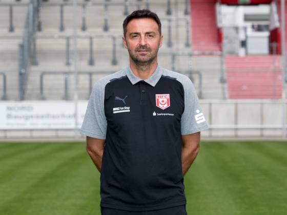 Teampraesentation Halle 3 Liga Hallescher FC, 3 Liga, Porträttermin 2023 2024, Halle, 13 07 2021, Leuna Chemie Stadion, Football , In the picture coach Sreto Ristic ,