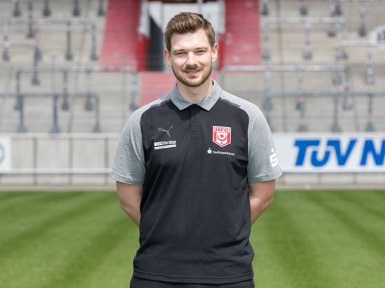 Teampraesentation Halle 3 Liga Hallescher FC, 3 Liga, Porträttermin 2023 2024, Halle, 13 07 2021, Leuna Chemie Stadion, Football , In the picture team doctor Dr Kenny Haase ,