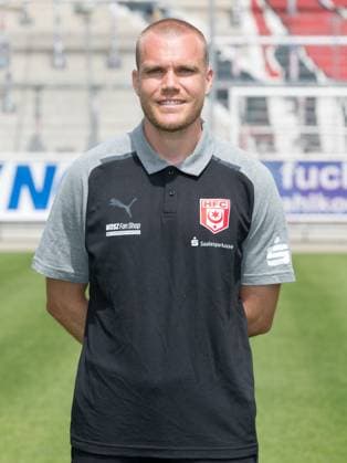 Teampraesentation Halle 3 Liga Hallescher FC, 3 Liga, Porträttermin 2023 2024, Halle, 13 07 2021, Leuna Chemie Stadion, Fussball , Im Bild Chefscout Fabio Leutenecker ,