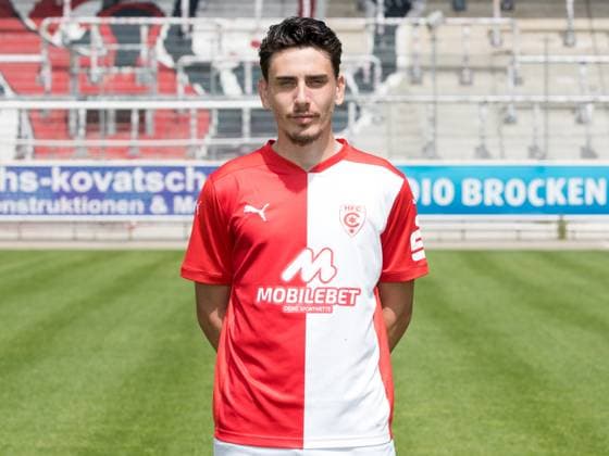 Teampraesentation Halle 3 Liga Hallescher FC, 3 Liga, Porträttermin 2023 2024, Halle, 13 07 2021, Leuna Chemie Stadion, Football , In the picture Timur Gayret ,