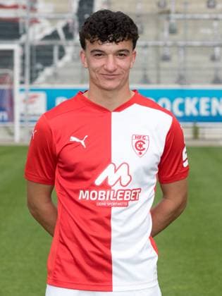 Teampraesentation Halle 3 Liga Hallescher FC, 3 Liga, Porträttermin 2023 2024, Halle, 13 07 2021, Leuna Chemie Stadion, Football , In the picture Henry Jon Crosthwaite ,