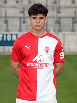 Teampraesentation Halle 3 Liga Hallescher FC, 3 Liga, Porträttermin 2023 2024, Halle, 13 07 2021, Leuna Chemie Stadion, Football , In the picture Matthew Meier ,