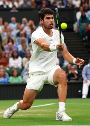 Mandatory Credit: Photo by Ella Ling Shutterstock (14009603dx) Carlos Alcaraz during his semi final match Wimbledon Tennis Championships, Day 12, The All England Lawn Tennis and Croquet Club, London, UK - 14 Jul 2023 Wimbledon Tennis Championships, Day 12, The All England Lawn Tennis and Croquet Club, London, UK - 14 Jul 2023  Copyright: xEllaxLing Shutterstockx 14009603dx