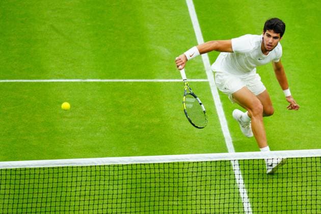 Mandatory Credit: Photo by Javier Garcia Shutterstock (14009601fm) Daniil Medvedev during his semi final match Wimbledon Tennis Championships, Day 12, The All England Lawn Tennis and Croquet Club, London, UK - 14 Jul 2023 Wimbledon Tennis Championships, Day 12, The All England Lawn Tennis and Croquet Club, London, UK - 14 Jul 2023  Copyright: xJavierxGarcia Shutterstockx 14009601fm