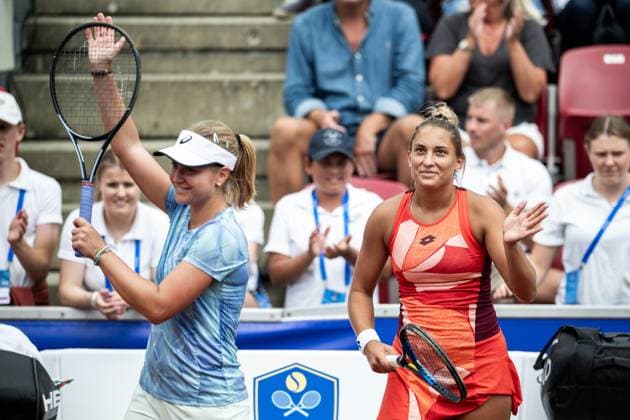 230715 Irina Khromacheva, of Russia, and Panna Udvardy, of Hungary, celebrate after the womens doubles final during day 6 of the WTA Nordea Open on July 15, 2023 in Bastad, Sweden.  Copyright: NICLASxJÖNSSON BB230715NO017