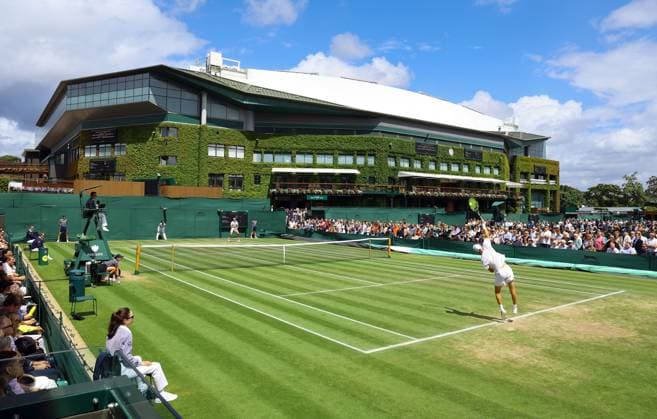 Mandatory Credit: Photo by Kieran McManus Shutterstock (14010523g) Henry Searle during his Boys Singles semi final match Wimbledon Tennis Championships, Day 13, The All England Lawn Tennis and Croquet Club, London, UK - 15 Jul 2023 Wimbledon Tennis Championships, Day 13, The All England Lawn Tennis and Croquet Club, London, UK - 15 Jul 2023  Copyright: xKieranxMcManus Shutterstockx 14010523g